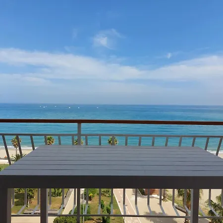 Maremare, Really On The Beach, With Private Parking アパート サヴォーナ